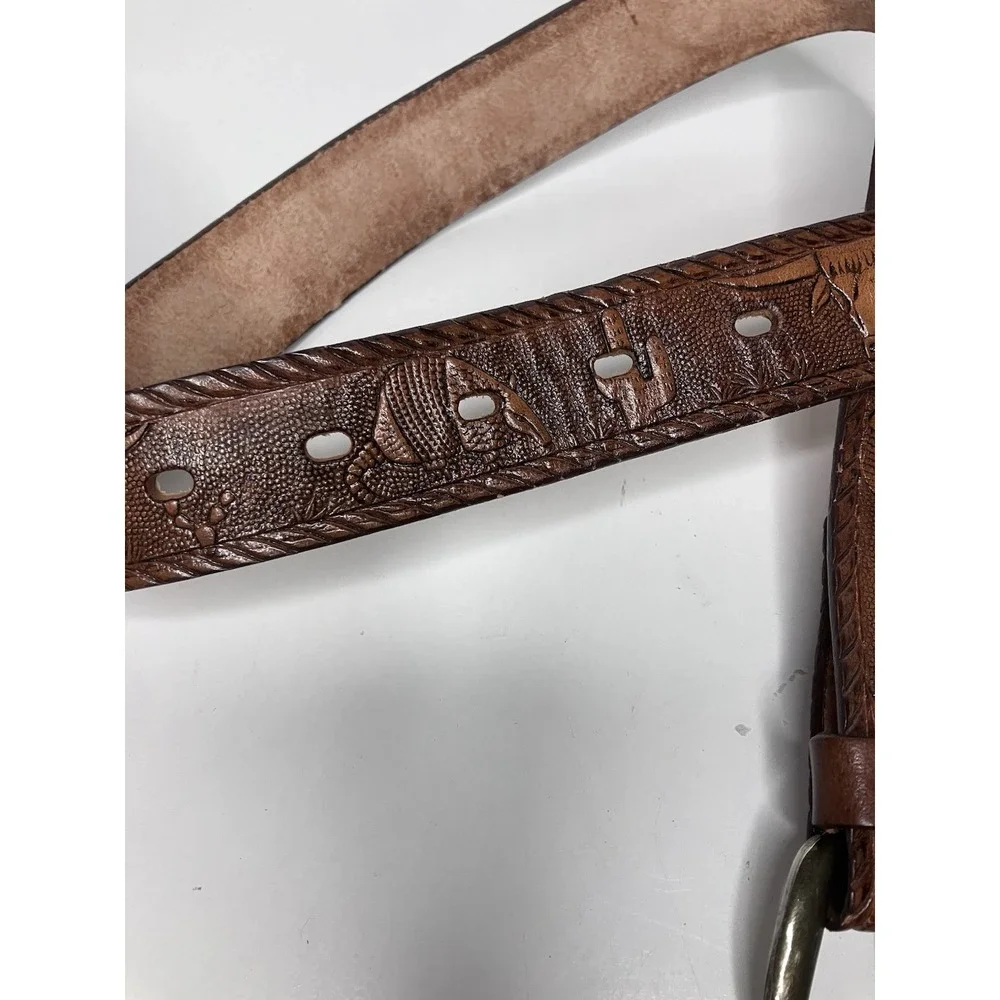 Vintage Brown Western Playful Wildlife Embossed Leather Belt Cowhide Leather 22